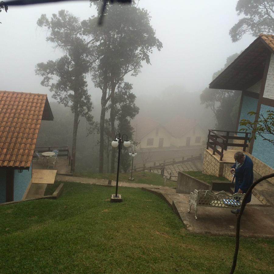 Luar Da Montanha Chale 1 Villa มงชิแวร์จิ ภายนอก รูปภาพ